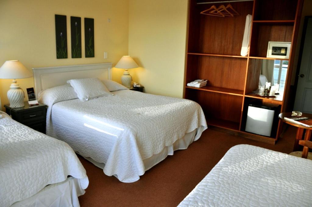 Hotel Urbano Carmelo Bilik gambar