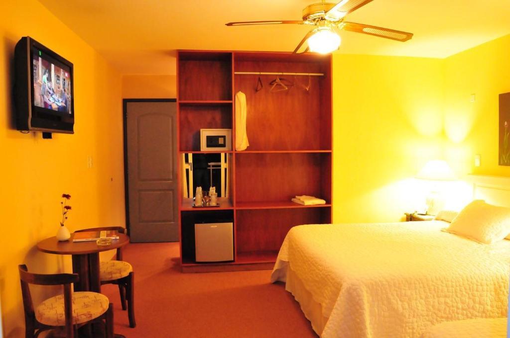 Hotel Urbano Carmelo Luaran gambar